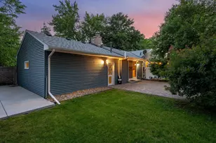 4704 W 70th St, Edina, MN 55435 - Photo 5