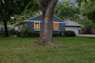 4704 W 70th St, Edina, MN 55435 - Photo 55
