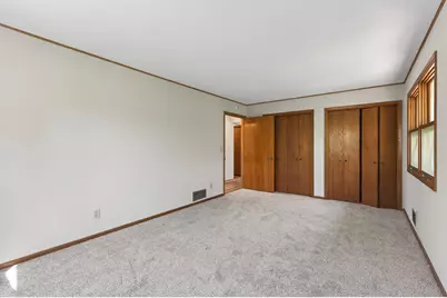 1220 81st Street W, Lino Lakes, MN 55025 - Photo 9