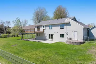 465 8th St SW, Plainview, MN 55964 - Photo 5