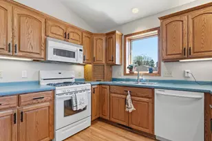 465 8th St SW, Plainview, MN 55964 - Photo 13