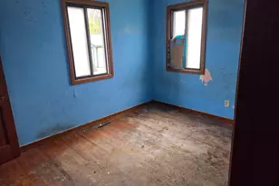 404 SE Pleasant St, Brownsdale, MN 55918 - Photo 3