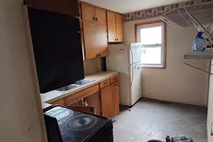 404 SE Pleasant St, Brownsdale, MN 55918 - Photo 5