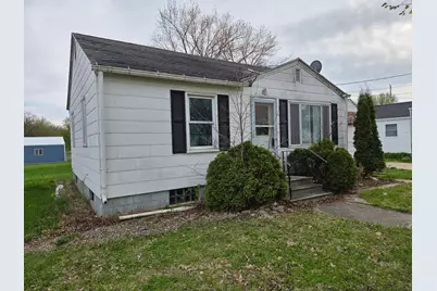 404 SE Pleasant Street, Brownsdale, MN 55918 - Photo 1