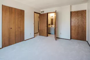 215 Elton Hills Dr NW, Rochester, MN 55901 - Photo 17
