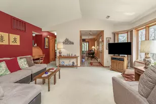 2569 Sumac Cir, White Bear Lake, MN 55110 - Photo 5