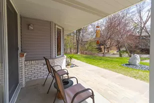 2569 Sumac Cir, White Bear Lake, MN 55110 - Photo 21