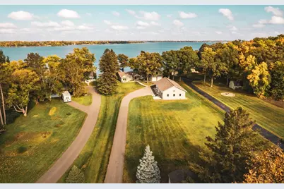 758 S Shore Drive, Detroit Lakes, MN 56501 - Photo 73