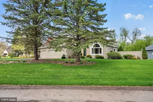 1703 Anderlie Ln W, White Bear Township, MN 55110 - Photo 3
