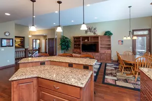 105 Viking Ct, Mankato, MN 56001 - Photo 9
