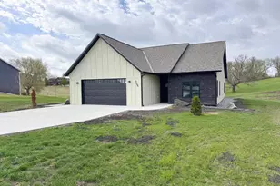 3408 Pebble Hills Dr, Fergus Falls, MN 56537 - Photo 1