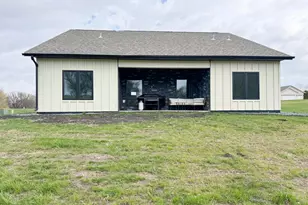3408 Pebble Hills Dr, Fergus Falls, MN 56537 - Photo 33