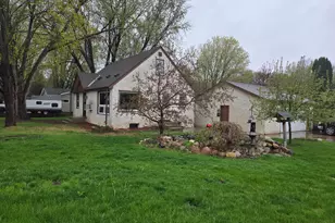 107 5th St S, Delano, MN 55328 - Photo 21