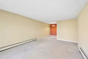2800 Hillsboro Ave N, New Hope, MN 55427 - Photo 15