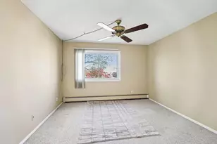 2800 Hillsboro Ave N, New Hope, MN 55427 - Photo 23
