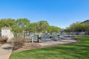 2800 Hillsboro Ave N, New Hope, MN 55427 - Photo 37