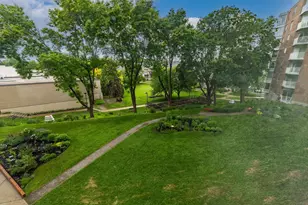 1425 W 28th Street W, Minneapolis, MN 55408 - Photo 13