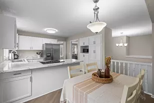 1107 Prairie Ct S, Shakopee, MN 55379 - Photo 9