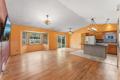 8568 Chanhassen Hills Drive S, Chanhassen, MN 55317 - Photo 5