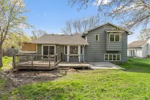 8568 Chanhassen Hills Dr S, Chanhassen, MN 55317 - Photo 21