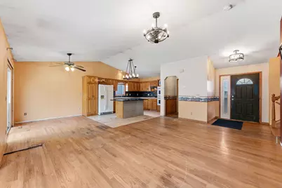 8568 Chanhassen Hills Drive S, Chanhassen, MN 55317 - Photo 7