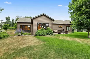 2122 37th St S, Saint Cloud, MN 56301 - Photo 5