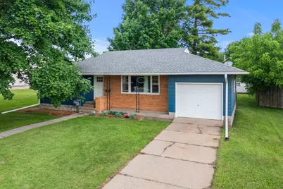 305 Main Street E, New Prague, MN 56071 - Photo 7
