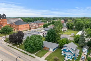 305 Main St E, New Prague, MN 56071 - Photo 5