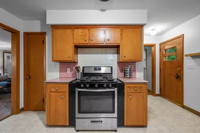 305 Main Street E, New Prague, MN 56071 - Photo 21