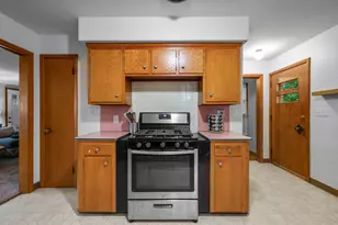 305 Main St E, New Prague, MN 56071 - Photo 21