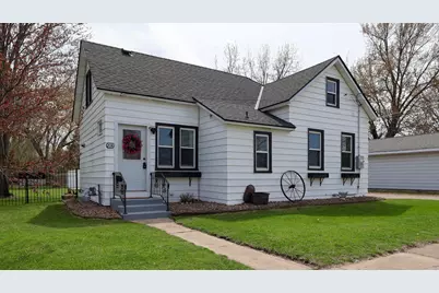208 4th Street S, Cold Spring, MN 56320 - Photo 1