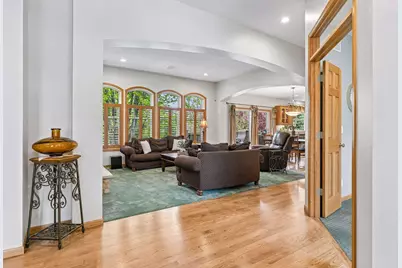 8167 Enclave Road, Woodbury, MN 55125 - Photo 9