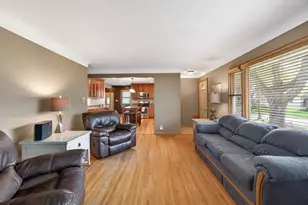 819 2nd Ave S, South Saint Paul, MN 55075 - Photo 9