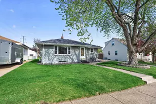 819 2nd Ave S, South Saint Paul, MN 55075 - Photo 3