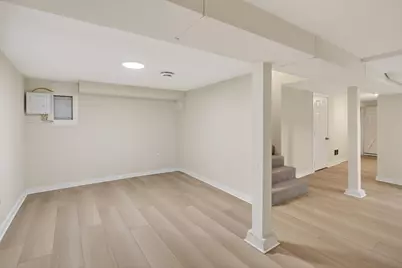 1627 Thomas Avenue N, Minneapolis, MN 55411 - Photo 21