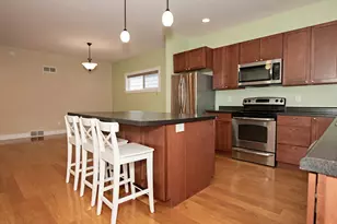 1172 W 4th St, Winona, MN 55987 - Photo 13