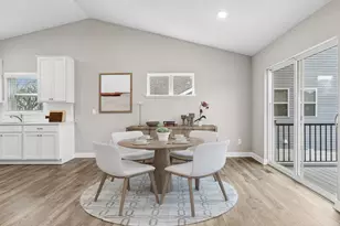 8261 Saddle Trl, Woodbury, MN 55129 - Photo 15