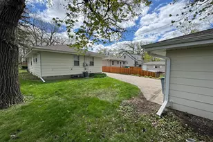 4104 Alabama Ave S, Saint Louis Park, MN 55416 - Photo 27