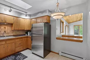 1373 Pike Lake Dr, New Brighton, MN 55112 - Photo 9