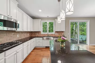 10601 Watersedge Lane, Woodbury, MN 55129 - Photo 15