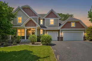 10601 Watersedge Ln, Woodbury, MN 55129 - Photo 1