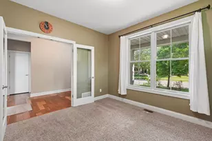 10601 Watersedge Ln, Woodbury, MN 55129 - Photo 5