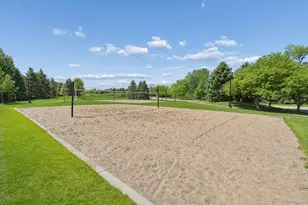 10601 Watersedge Ln, Woodbury, MN 55129 - Photo 45