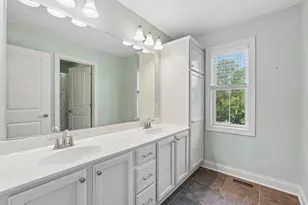 10601 Watersedge Ln, Woodbury, MN 55129 - Photo 51