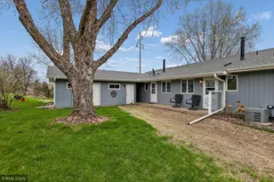 126 Floyd St S, Cannon Falls, MN 55009 - Photo 27