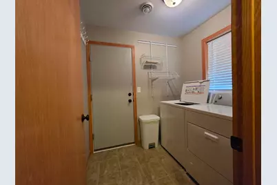 6418 207th Street N, Forest Lake, MN 55025 - Photo 3