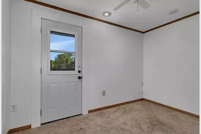 615 5th Avenue SW, Hutchinson, MN 55350 - Photo 17