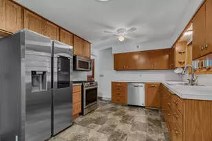 615 5th Ave SW, Hutchinson, MN 55350 - Photo 5