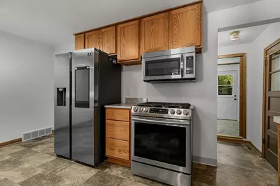 615 5th Avenue SW, Hutchinson, MN 55350 - Photo 11