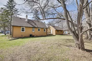 6324 Georgia Ave N, Brooklyn Park, MN 55428 - Photo 3